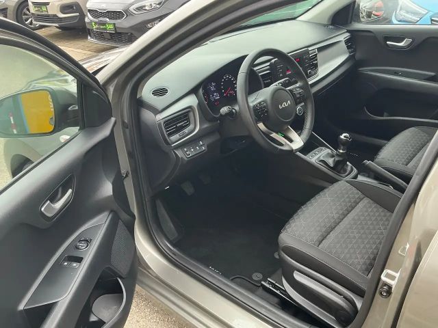 Kia Rio Edition 7