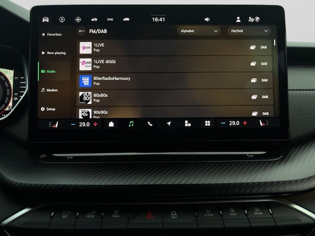 Skoda Octavia 1.5 TSI Combi Sportline