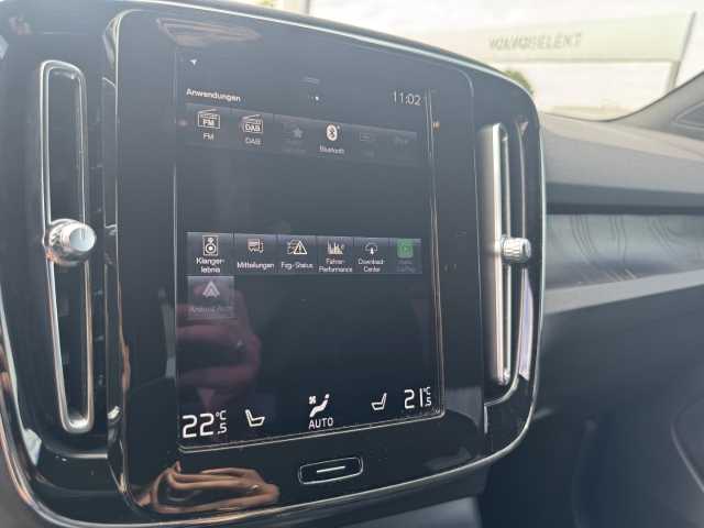 Volvo XC40 Dark Plus Recharge T5