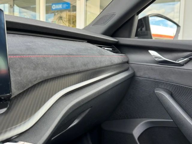 Skoda Octavia Combi RS