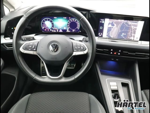 Volkswagen Golf 1.5 eTSI DSG