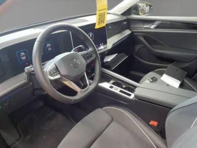 Volkswagen Passat 1.5 eTSI Business DSG