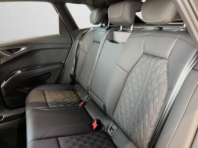 Audi Q4 e-tron Quattro