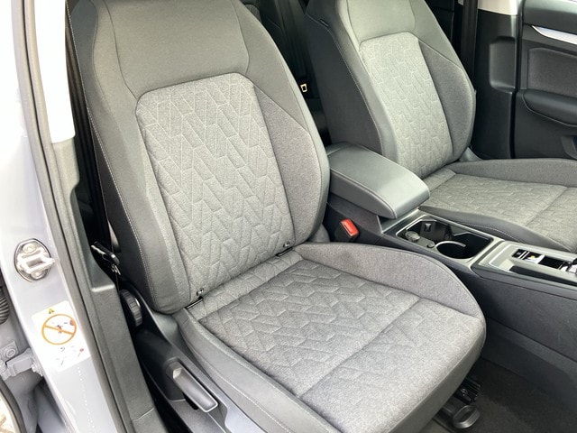 Volkswagen Golf 1.5 eTSI DSG Golf VIII Life