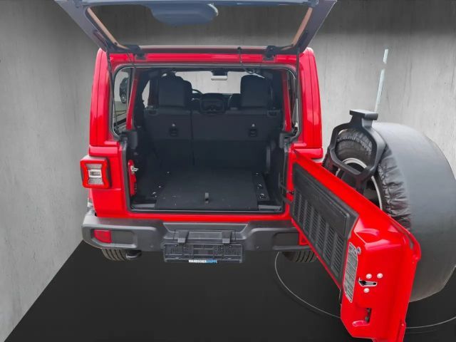 Jeep Wrangler Sahara