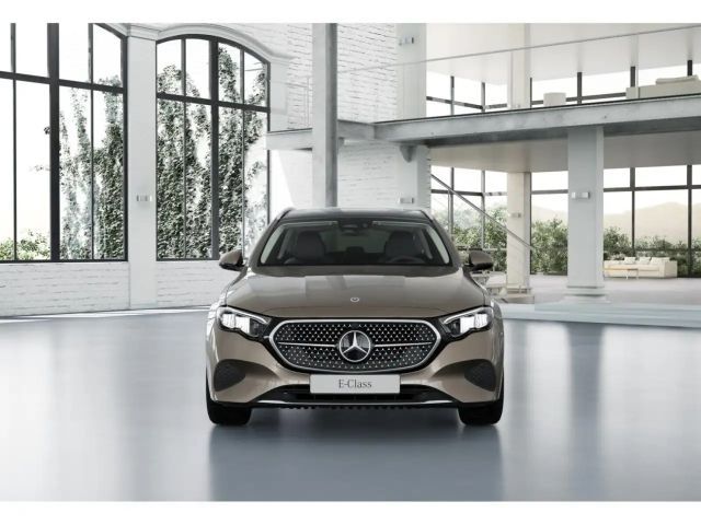 Mercedes-Benz E 200 AVANTGARDE E 200 d Estate