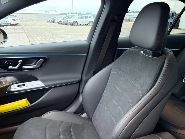 Mercedes-Benz E 450 4MATIC Sedan