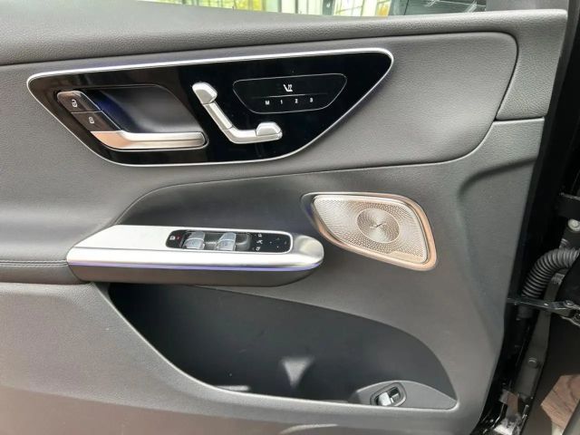 Mercedes-Benz GLC 300 4MATIC AVANTGARDE