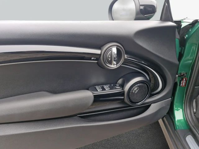 MINI Cooper S Cabrio Cooper S Cabrio Aut. Classic Trim, SHZ, LED, Navi