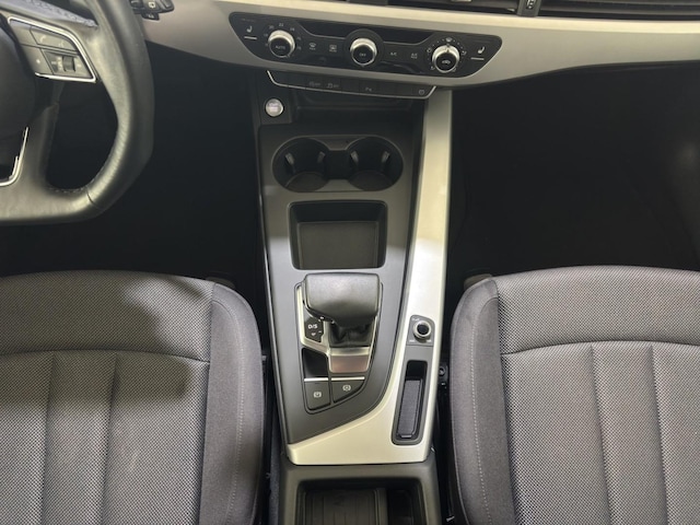 Audi A4 35 TFSI Avant S-Line S-Tronic