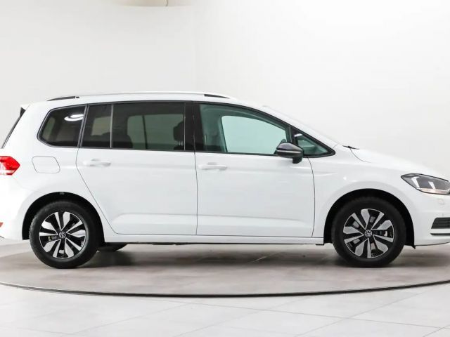 Volkswagen Touran 1.5 TSI DSG