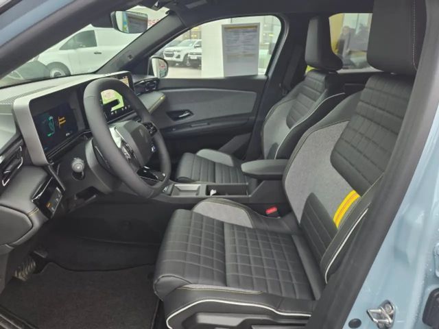 Renault 4 Comfort Iconic