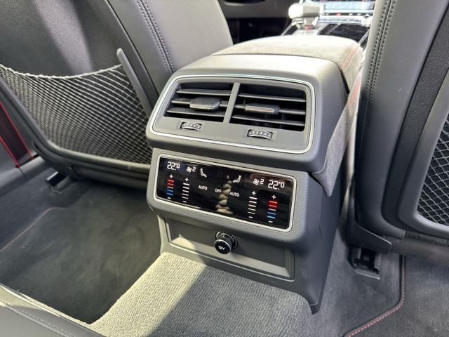 Audi A6 e-tron Avant Performance Quattro