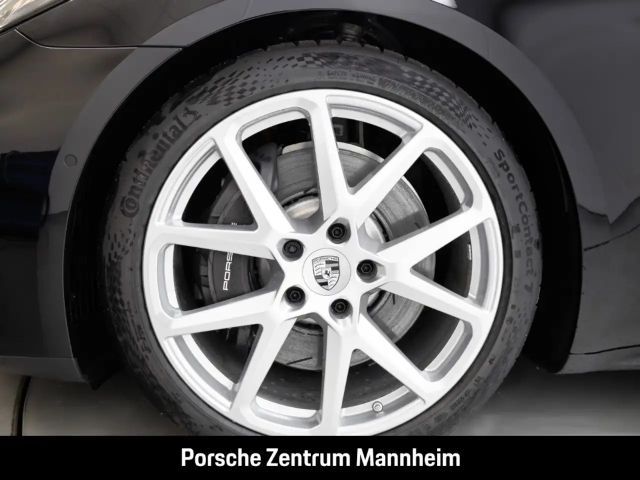 Porsche Panamera 4 E-Hybrid