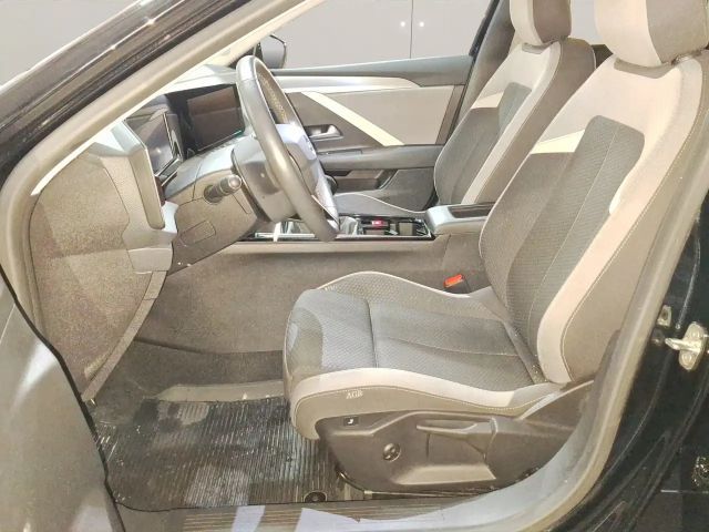 Opel Astra 1.2 Turbo Edition Turbo