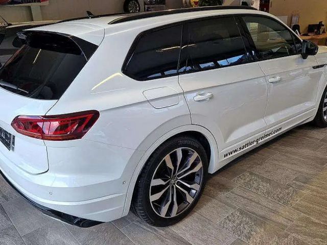 Volkswagen Touareg 4Motion R-Line