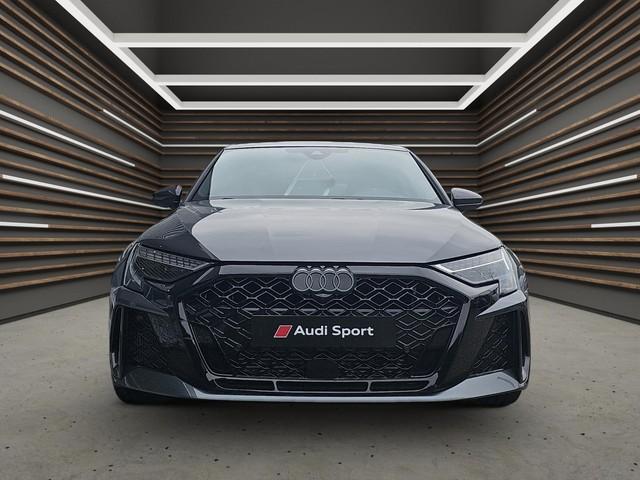 Audi RS3 Quattro S-Tronic Sedan