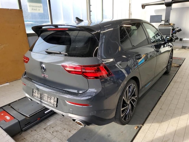 Volkswagen Golf 2.0 TSI DSG GTI