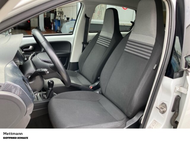Volkswagen up! 1.0 MPI Style