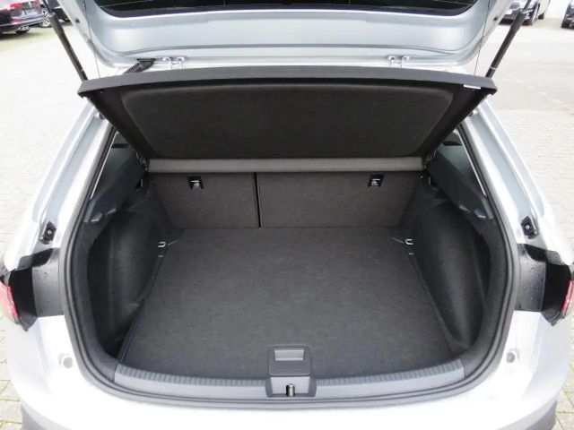 Volkswagen Taigo 1.0 TSI DSG Life