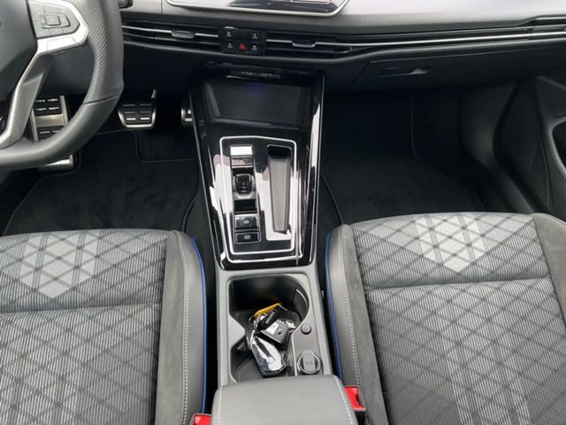 Volkswagen Golf R-Line Variant