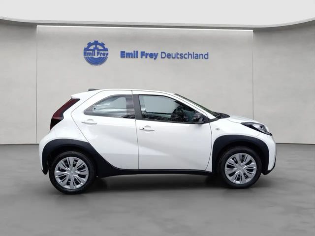 Toyota Aygo X Business Hatchback S-CVT