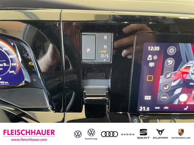 Volkswagen Multivan 2.0 TSI Lang