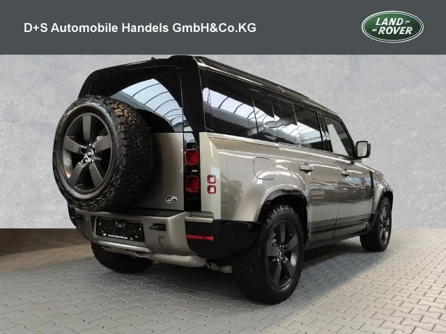 Land Rover Defender 110 D300 Dynamic HSE