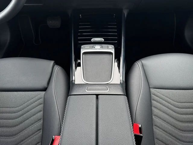 Mercedes-Benz GLA 200 GLA 200 d