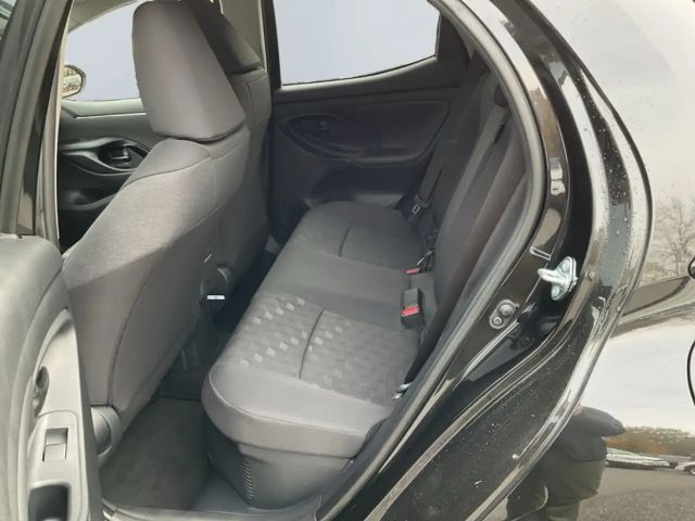 Toyota Yaris Hatchback Hybride VVT-i