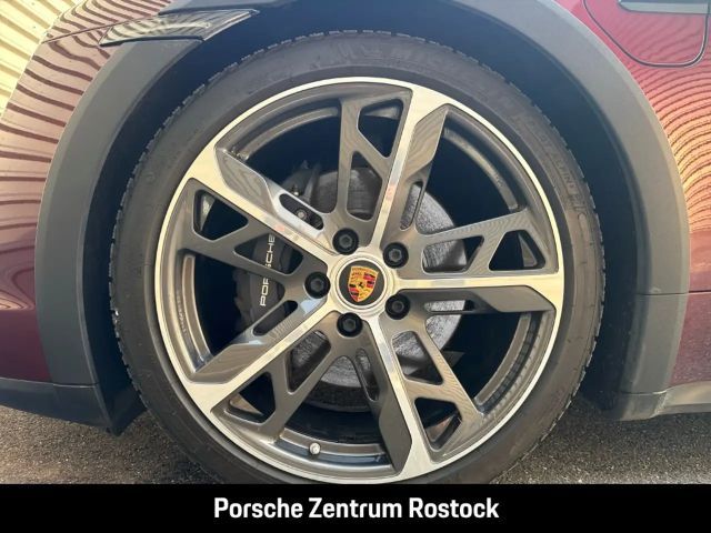 Porsche Taycan 4 Cross Turismo