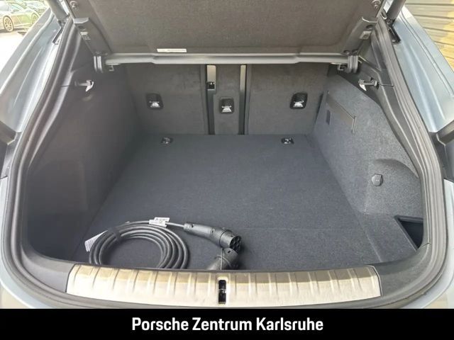 Porsche Taycan 4S Cross Turismo