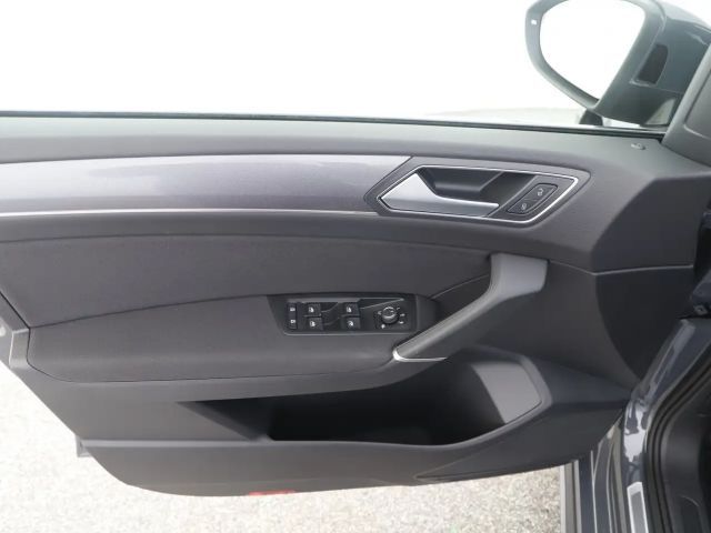 Volkswagen Touran DSG R-Line