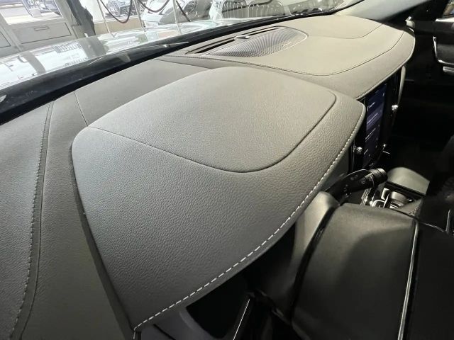 Volvo S90 AWD Dark Plus Recharge T8