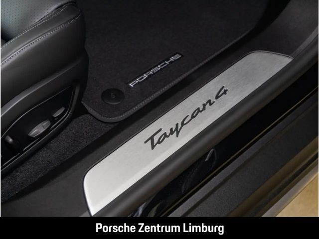 Porsche Taycan 4 Cross Turismo