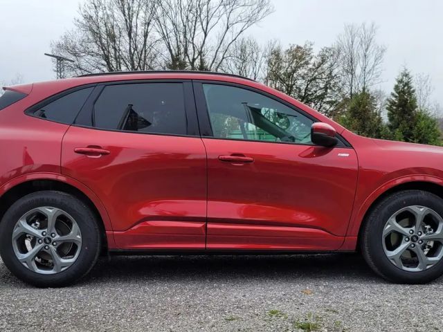Ford Kuga EcoBoost ST Line