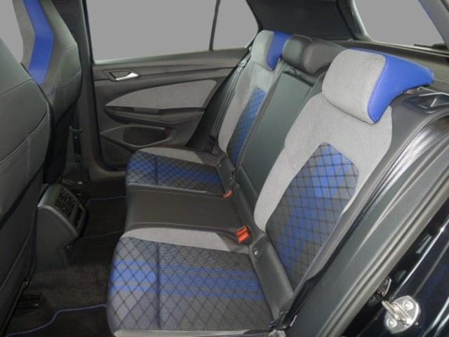 Volkswagen Golf 2.0 TSI