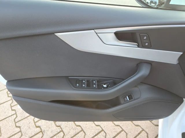Audi A4 45 TFSI Quattro S-Line S-Tronic