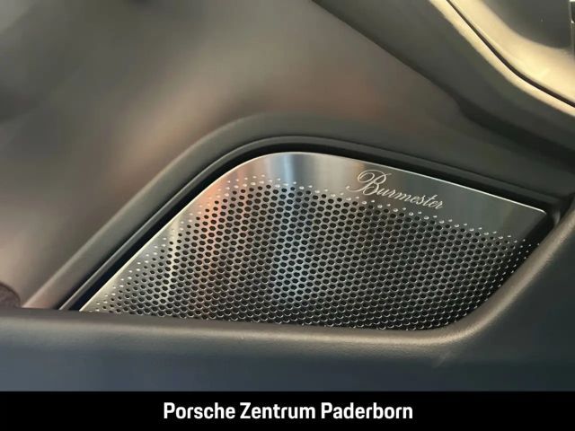Porsche Taycan S Turbo