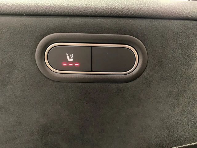 Mercedes-Benz A 180 AMG Line