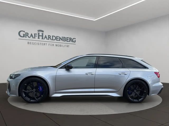 Audi RS6 Avant Performance Quattro