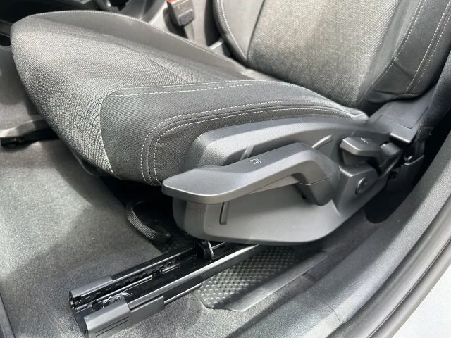 BMW 220 220i Active Tourer