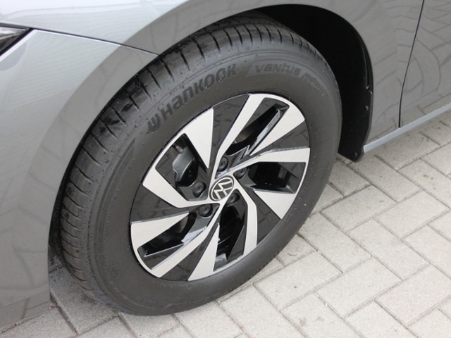 Volkswagen Passat 2,0 l TDI SCR 110 kW (150 PS) 7-Gang-Doppelkupplungsgetrie KLIMA LED NAVI ALU