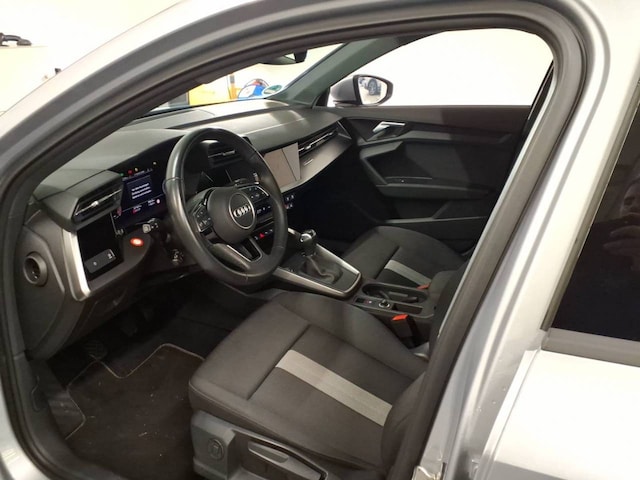 Audi A3 30 TDI Sedan