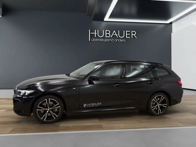 BMW 330 330e Touring
