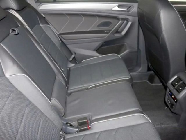 Volkswagen Tiguan 2.0 TSI Allspace DSG R-Line