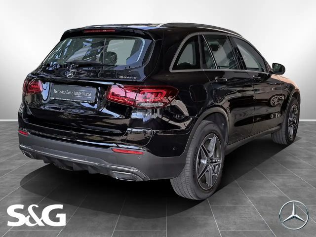Mercedes-Benz GLC 300 4MATIC AMG Line