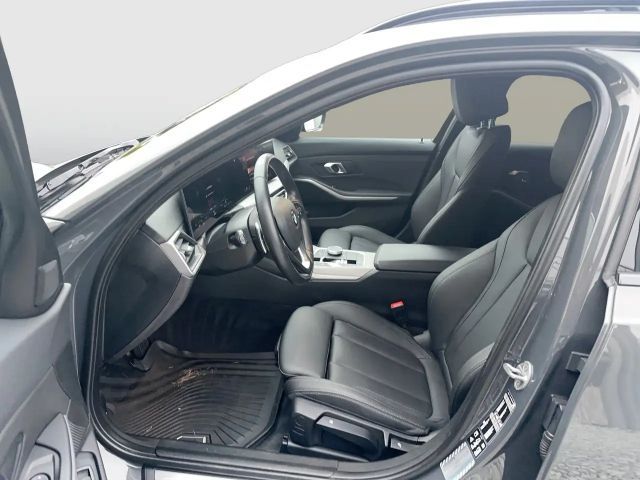 BMW 330 330d Touring xDrive