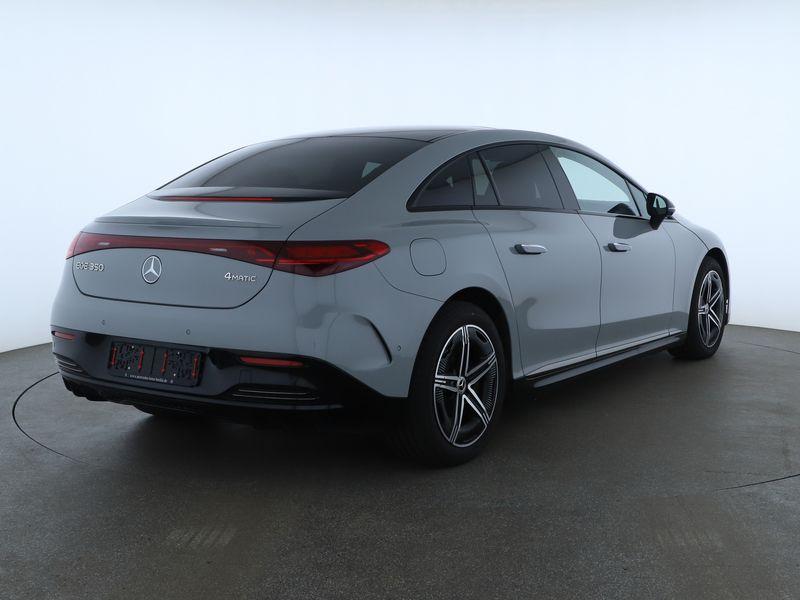 Mercedes-Benz EQE 350 4MATIC AMG Line Sedan