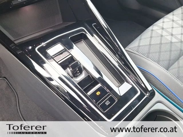 Volkswagen Golf DSG Sport